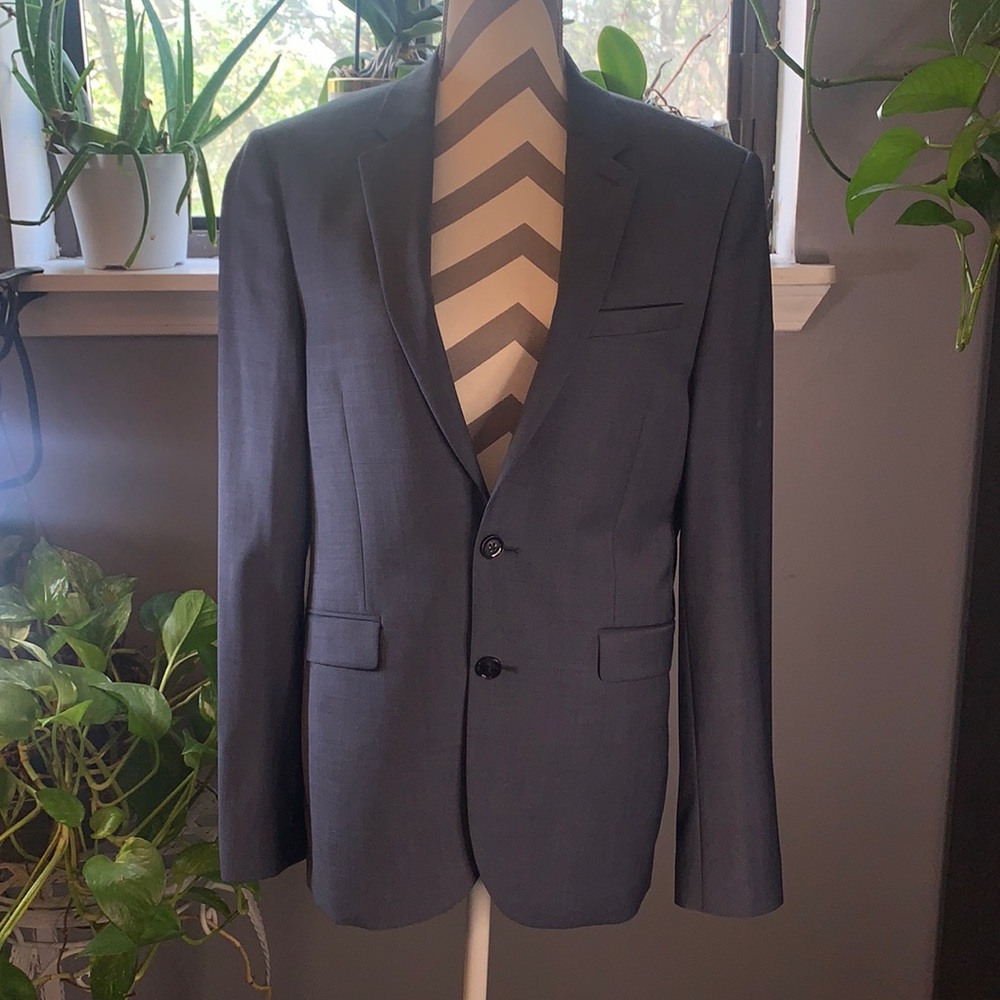 Express boys suit set last four pics are in the sunlights to show the same color